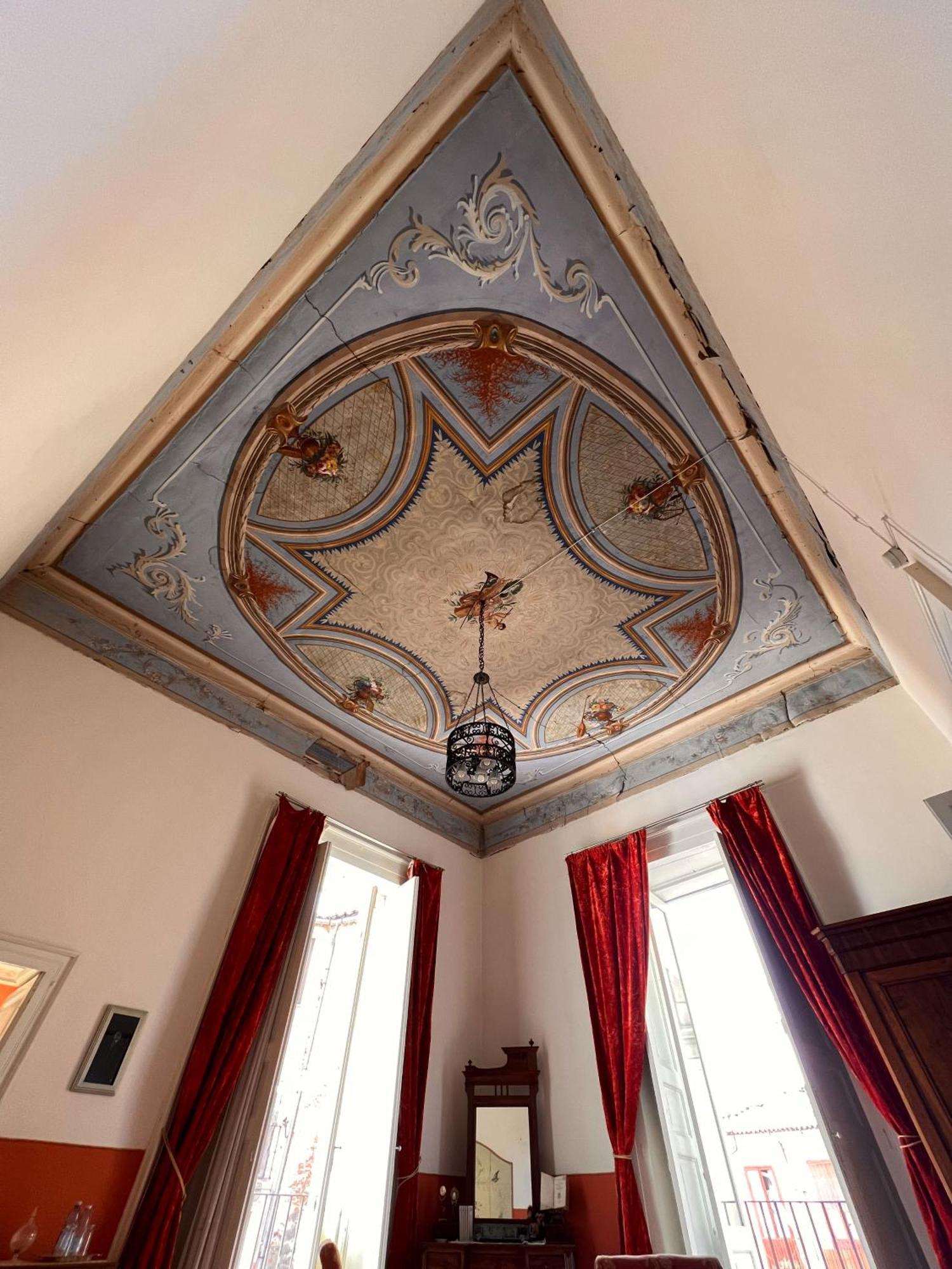 Dimora Storica Giostra Vecchia - Palazzo Grisolia 1809 Cosenza Ngoại thất bức ảnh